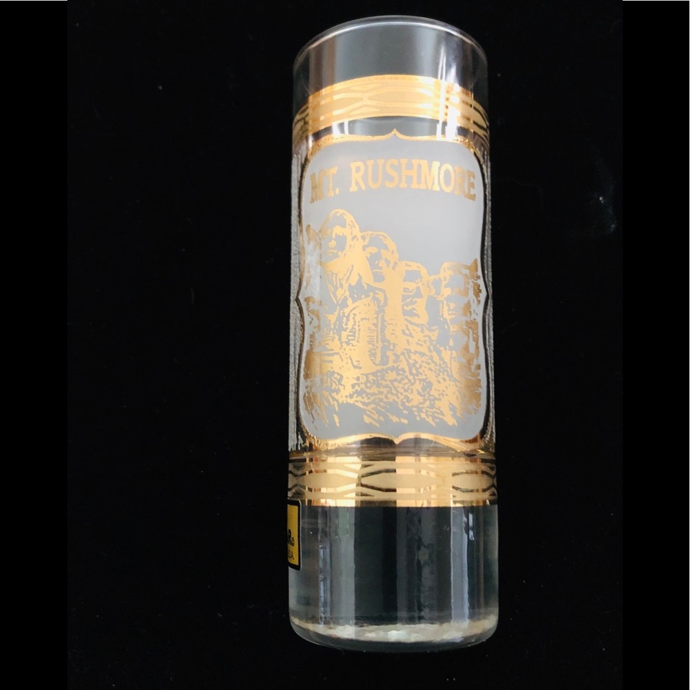 Vintage Souvenir, 22k Mt Rushmore Shot Glass